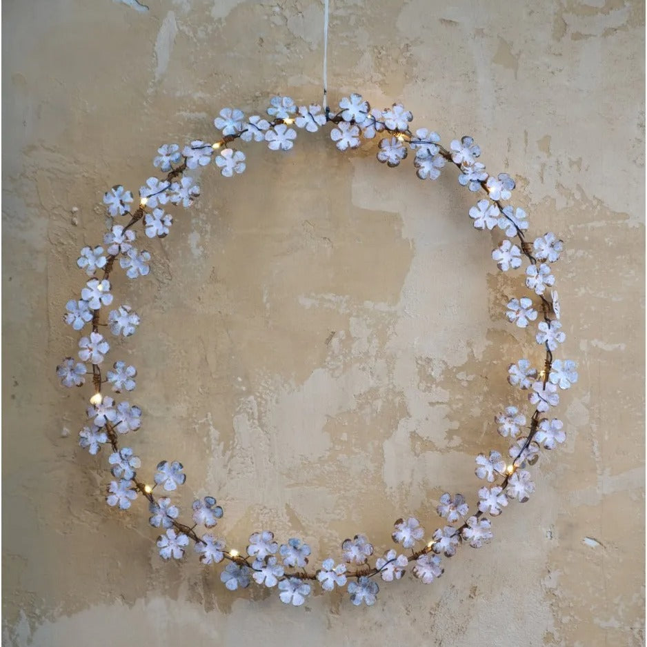 Metal Wildflower Wreath