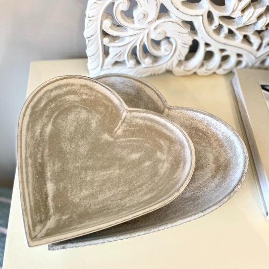 Set of 2 Heart Display Trays